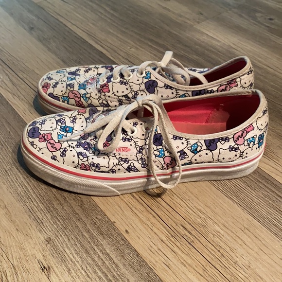 Hello Kitty vans - Picture 2 of 2